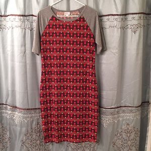 Medium lularoe Julia. Worn once.